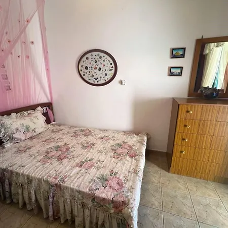 Smaragdi Apartament